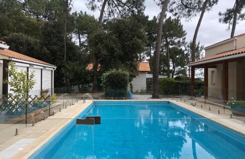 Saint-Trojan-les-Bains House | Maison avec piscine pres de l'ocean