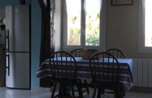 Saint-Rimay House | Maison avec cour, WiFi, animaux admis, parking - Saint-Rimay - FR-1-491-383