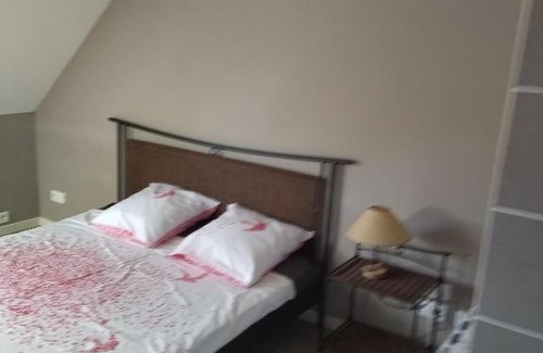 Lons-le-Saunier House | maison avec espace vert clos calme terrasses 100m²