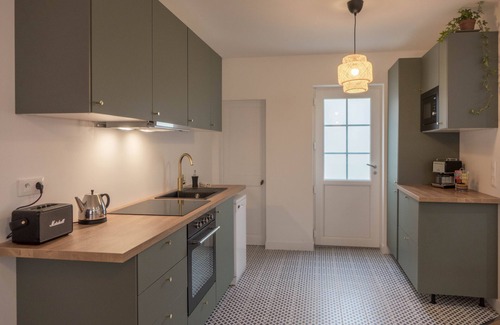 Chateaudun-Bannier House | 🏡maison Avec Extérieur à 10 min à Pied de la Gare-3 Chb-👨👩👦6 Pers-3 sdb
