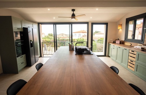 Laroque-des-Alberes House | Maison Avec Piscine Idéale Pour Passer des Vacances en Famille