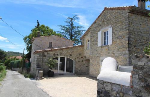 Villeneuve-de-Berg House | Maison avec jardin à Villeneuve-de-Berg, piscine partagée