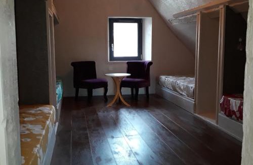Le Menoux House | Maison avec jardin, piscine chauffée et baignade à proximité - Le Menoux - FR-1-591-234