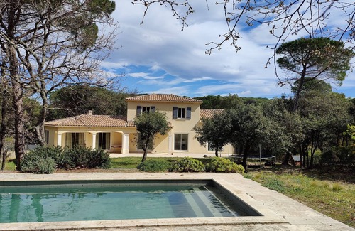 Rochegude House | Maison Avec Piscine en Drôme Provençale