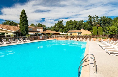 Gaujac House | Maison avec terrasse | Saisonnier piscine!