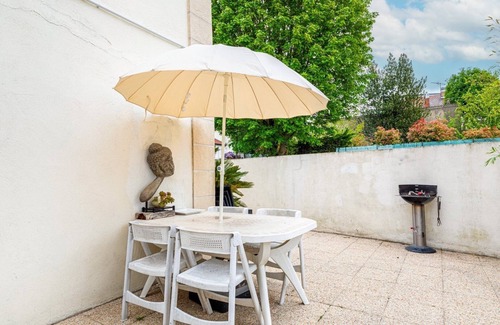 Le Kremlin-Bicetre House | Maison Avec Terrasse zen
