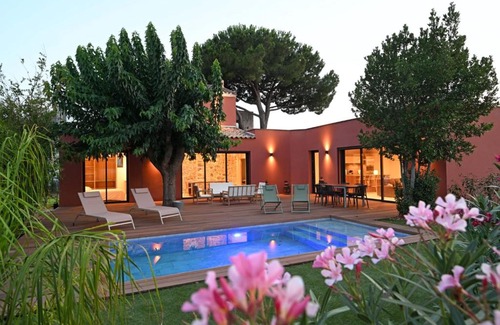 Le Grau-dʼAgde Villa | Maison B