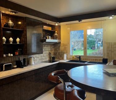 Vitry-sur-Seine House | Maison Berlioz