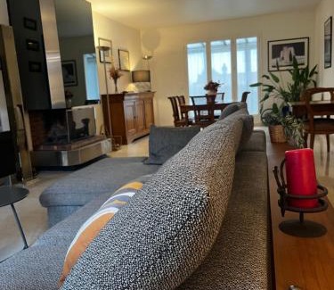 Vitry-sur-Seine House | Maison Berlioz