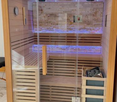 Chalons-en-Champagne House | Maison Bien-être Balnéo et Sauna Cosy et Chaleureux