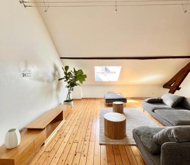 Le Mesnil-sur-Oger House | Maison Blanc de blanc - Guest Room in a Family Home