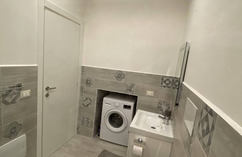 Ficarazzi Apartment | MAISON BLANCHE IN THE CENTER OF THE VILLAGE