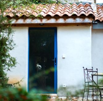 Saint-Nazaire House | Maison Bleu Avril - Gard