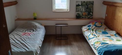 Belfort House | maison bleue