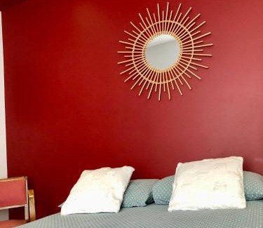 Chenehutte-Treves-Cunault Bed & Breakfast | Maison Bord de Loire "Les Grillons"