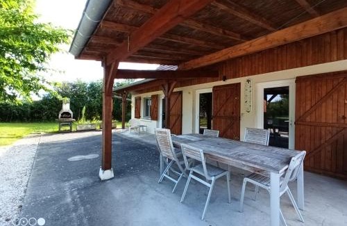 Sornay House | Maison Bressanne