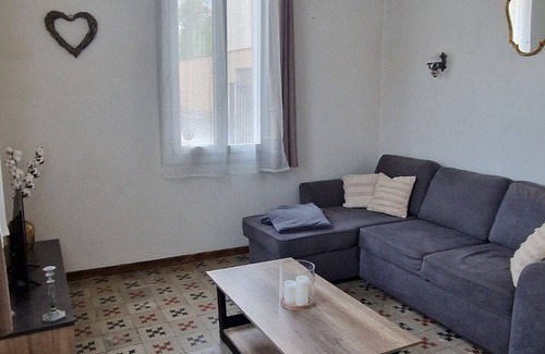 Brouilla House | Maison Brouilla