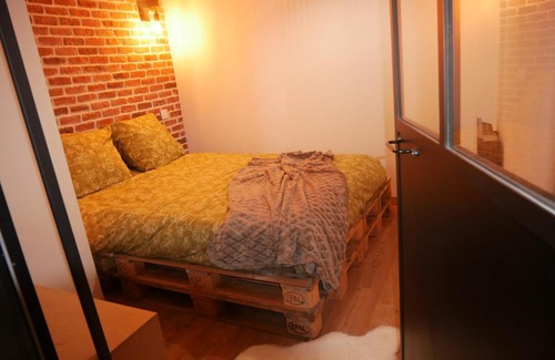 Chateauroux Apartment | Maison cœur de ville esprit industriel - Le Loft12