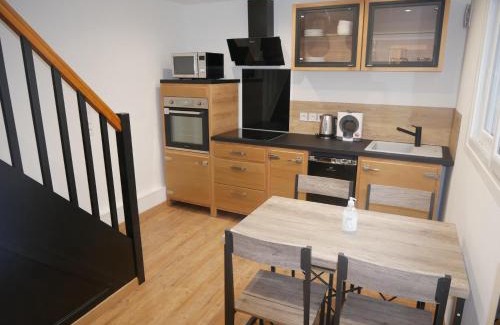 Chateauroux Apartment | Maison cœur de ville esprit industriel - Le Loft12