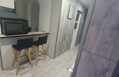 Longvic House | Maison Calme
