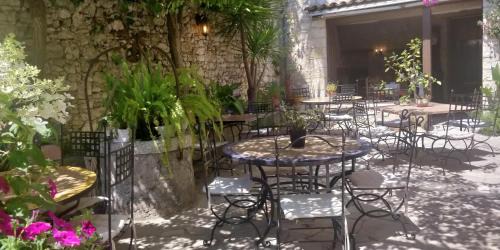 La Colle-sur-Loup Bed & Breakfast | Maison Carles BnB
