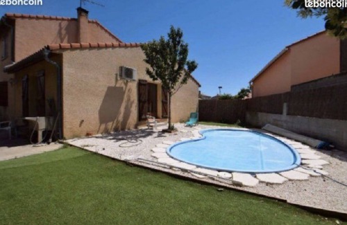 Ponteilla House | Maison Catalane Arboré, Piscine Privée, Paisible, Proche mer