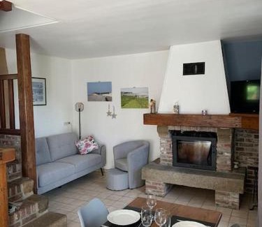 Sainte-Marguerite-sur-Mer House | Maison chaleureuse à proximité de la mer