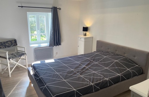 Corme Ecluse House | Maison Charentaise Familiale à 15 Minutes des Plages