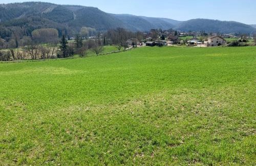 Saint-Gery House | Maison charmante avec vue sur la montagne à Saint-Géry + Piscine
