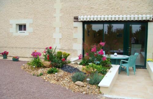 Mouterre-Silly House | Maison charmante en campagne à Mouterre-Silly, Jardin, Terrasse.