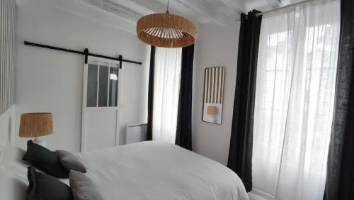 Fronsac House | Maison Charmeilles - Le studio Canon de Fronsac