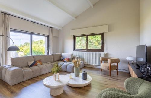 Ceyrat Villa | Maison chic, calme avec jardin et vue sur Clermont