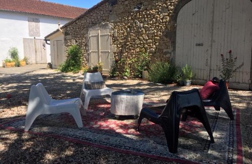 Loupiac Bed & Breakfast | Maison circé
