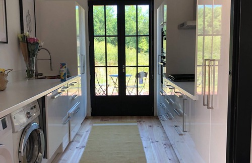 Saint-Julien-en-Born Villa | Maison Climatisée Neuve en Bois Avec Piscine 8 km Contis Plage