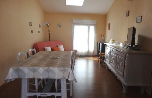 LʼAiguillon-sur-Mer House | Maison confortable, proche plages et centre, 4 pers, terrasse, wifi, centre L'Aiguillon-sur-Mer - FR-1-476-11