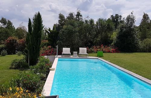 Pibrac House | Maison Contemporaine Avec Jardin et Piscine au Calme,