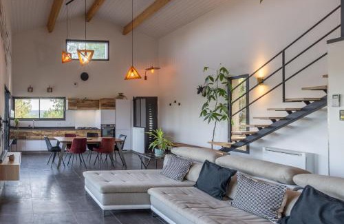 Ucel Villa | Maison Contemporaine Céleste