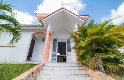 Sainte-Anne House | Maison conviviale à Sainte-Anne avec piscine privée