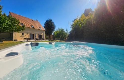Le Plessis-Feu-Aussoux House | Maison Cosy Campagne, Terrasse & Spa