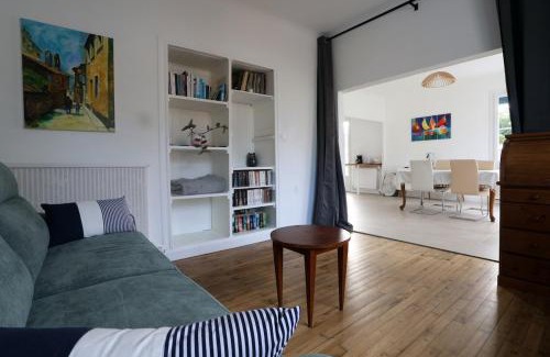 Le Grand-Village-Plage House | Maison cosy avec jardin proche plage et forêt