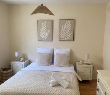 La Trimouille House | Maison cosy avec cour privée - Calme et nature, La Trimouille