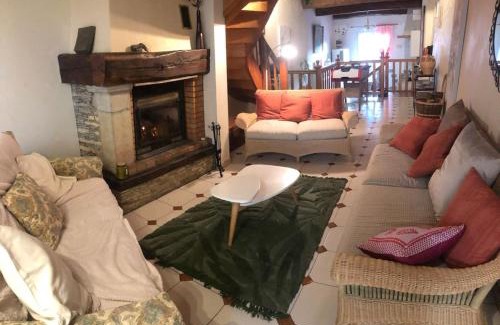 Besset Apartment | Maison Cosy et Conviviale, Le B7