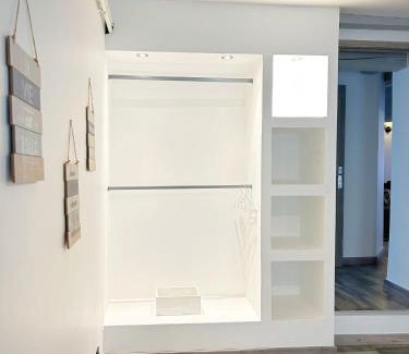 Auxerre Apartment | Maison Cosy , parking gratuit , 5 min aux Auxerre