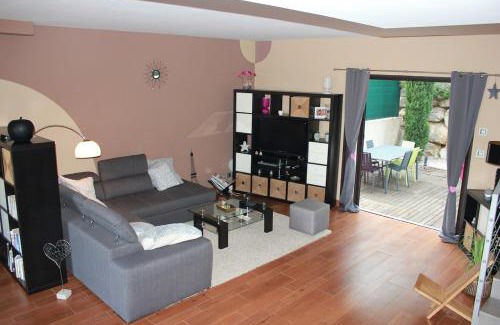 Rochefort-du-Gard House | Maison cottage