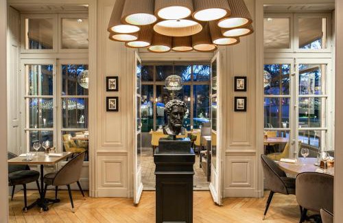 Les Serres - Vivier Hotel | Maison D'Anthouard