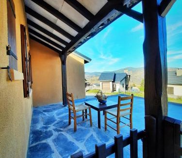 Saint-Pierre-dels-Forcats House | Maison des Isard