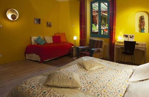 Saint - Michel House | Maison d'hôtes Anjali