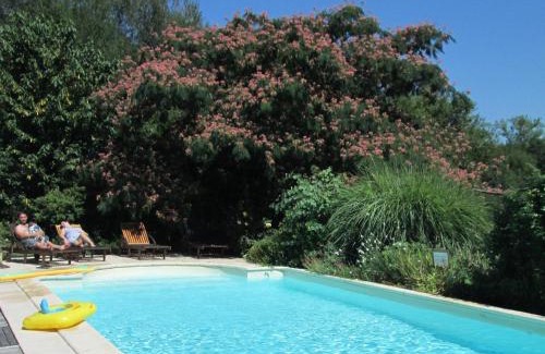 Sainte-Nathalene Bed & Breakfast | Maison d'Hôtes Le Moulin Pointu
