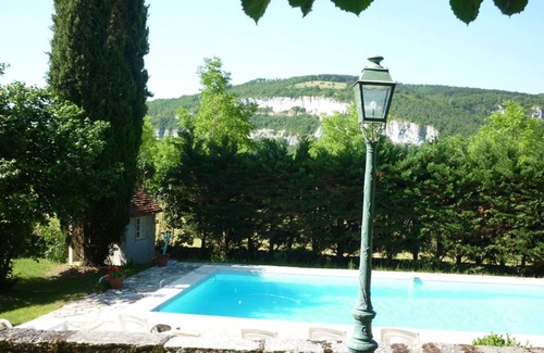 Tour-de-Faure Apartment | Maison d'hôtes Redon