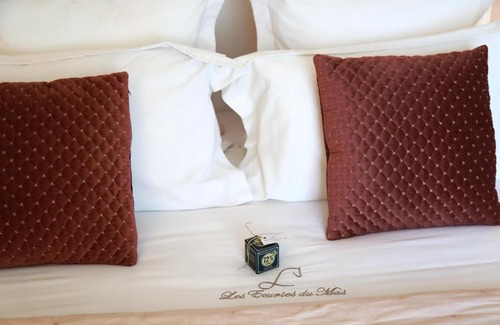 Lamanon House | Maison d'hotes "Les Ecuries du Mas"